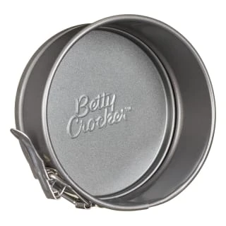 Betty Crocker Non-Stick Springform Cake Tin - Round 2 Betty Crocker Non-Stick Springform Cake Tin - Round - Image 2