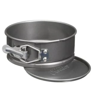 Betty Crocker Non-Stick Springform Cake Tin - Round 3 Betty Crocker Non-Stick Springform Cake Tin - Round - Image 3