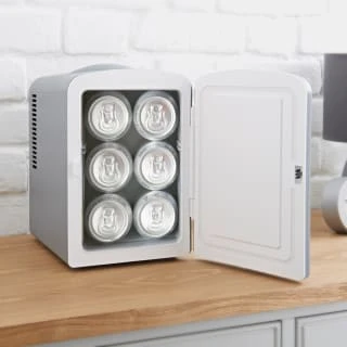 Blaupunkt 4L Mini Fridge 7 Blaupunkt 4L Mini Fridge - Image 7