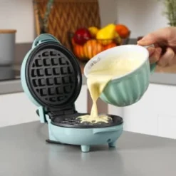 Giles & Posner Mini Waffle Maker 10 Giles & Posner Mini Waffle Maker -Kitchen Product Store 395094 giles and posner mini waffle maker 2